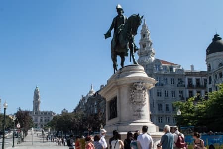 Porto and the Douro Valley (port-to-port cruise)