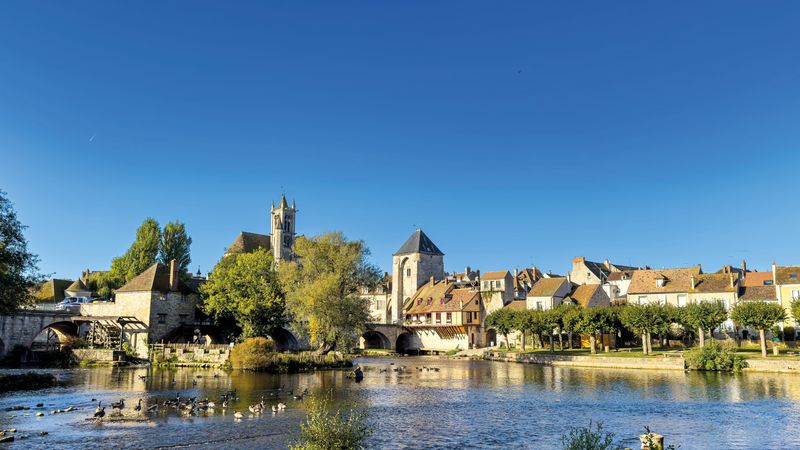 Revisit France's Past, its Royal Sites, and Medieval Cities during a Historic Cruise on the Petite Seine  (port-to-port cruise)