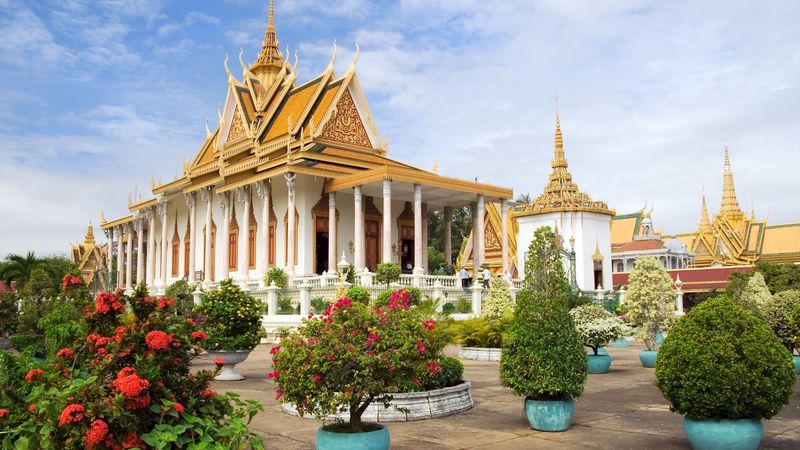 From the Temples of Angkor to the Mekong Delta & Hanoi and Halong Bay (port-to-port cruise)