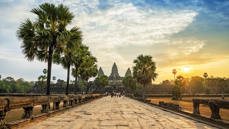 From the Temples of Angkor to the Mekong Delta & Hanoi and Halong Bay (port-to-port cruise)