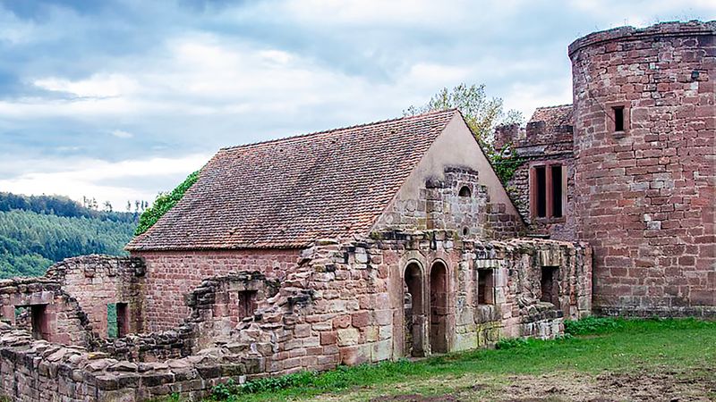 A Charming Cruise through Alsace and Lorraine along the Marne-Rhine Canal (port-to-port cruise)