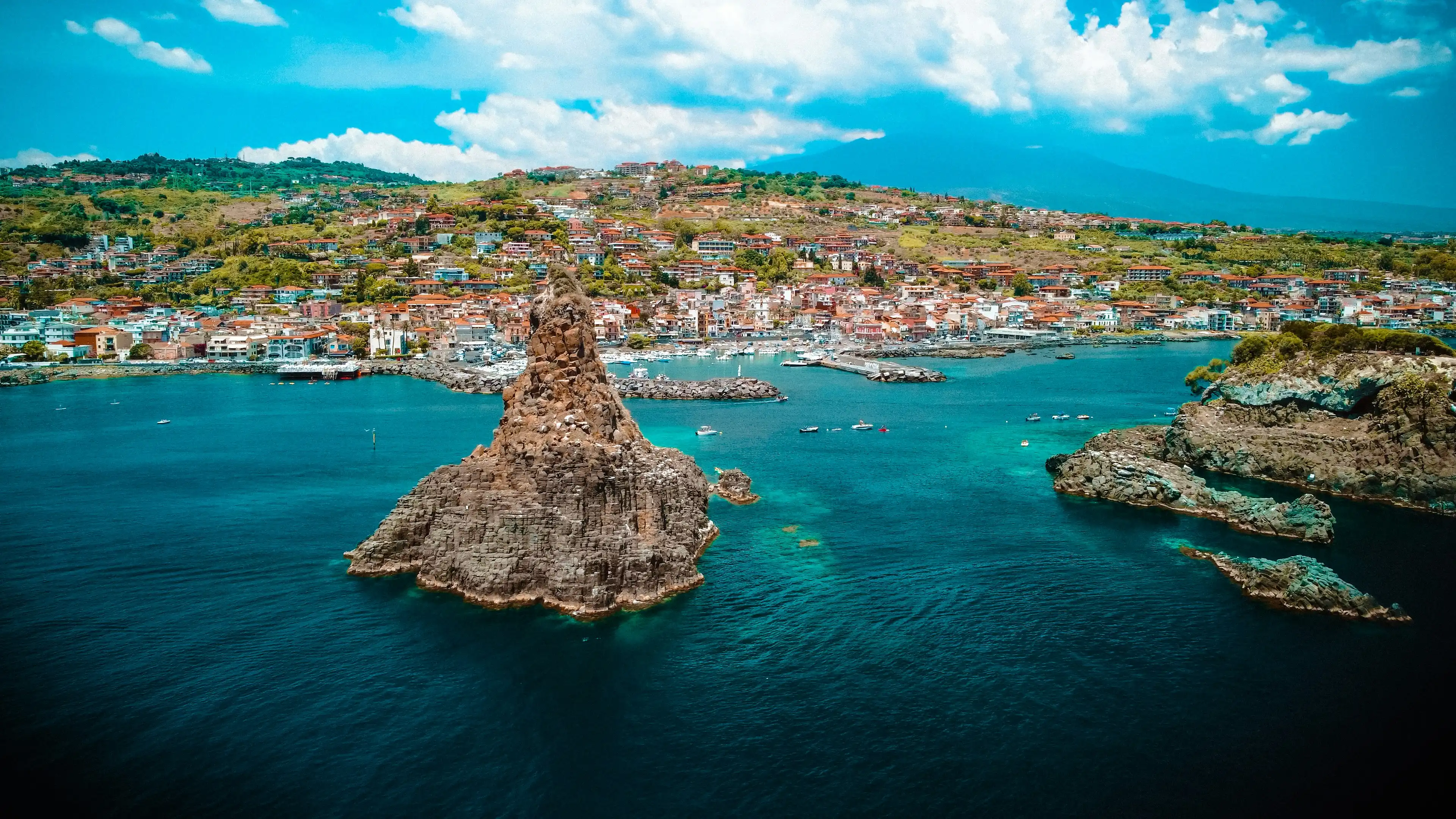 ci Trezza, Metropolitan city of Catania, Italy by Karol Chomka